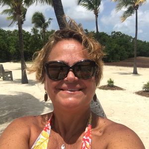 Meet your Posher, Vicky